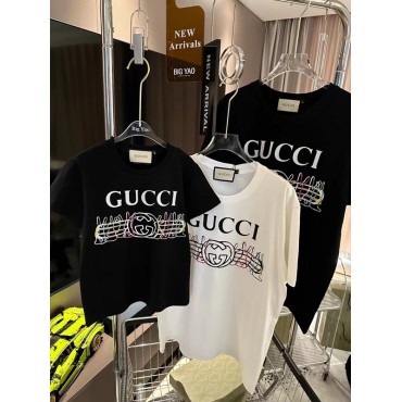 Gucci グッチ親子お揃いキッズtシャツ ペアルック 親子服スポーツウェア服ブランド tシャツ 大人用 男女共用 ペアお揃い無地 半袖tシャツブランド激安ルームウェア