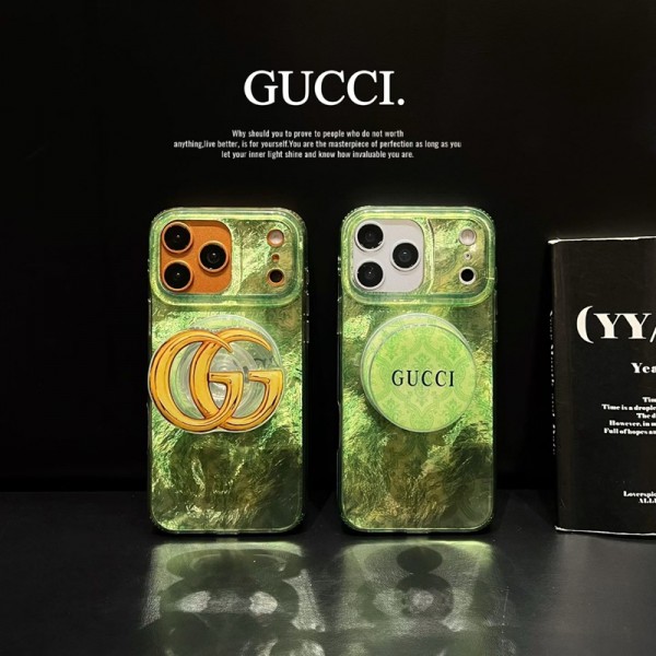 Gucci ペアお揃いスタンド付きiphone18 pro max 17 pro 16 plusケースグッチブランドiphone18 air 17 pro maxカバー メンズレディース激安コピーカップル愛用iphone18 17 16 15 14/13/12 pro maxケースブランドパチモン韓国ハイブランドグッチアイフォン18 17 16 15 pro max airケース高品質