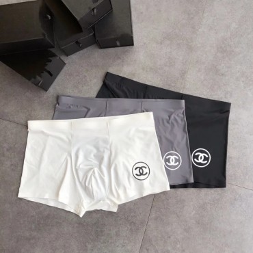 Chanel シャネルボクサーパンツメンズ 人気 男性 ハイブランド偽 短パン ハイブランドシャネルアンダーウェア 彼氏へのプレゼント シャネル ローライズ パンツ 下着 肌着 男性 3枚セット Chanel シャネルボクサーパンツメンズ 人気 男性 ハイブランド偽 短パン ハイブランドシャネルアンダーウェア 彼氏へのプレゼント シャネル ローライズ パンツ 下着 肌着 男性 3枚セット