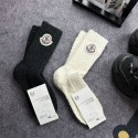 モンクレールmonclerもこもこブランドレディース靴下ルームソックス 厚手 2足セット 靴下 くつ下 フットウエア ブランドコピー靴下 お得 室内履き 暖かい あったか冬用 